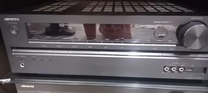 Reciver onkyo ht-r391 