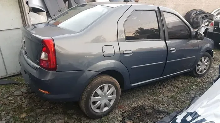 Sucata Renault logan 1.6 8v 2013 - retirada de peças