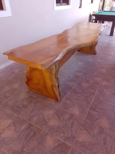 Mesa sem bancos madeira maciça