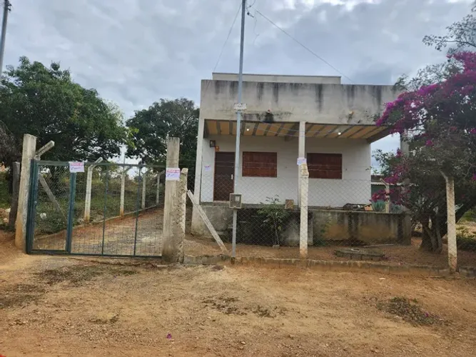 Vendo ou troco casa em São jose de Almeida  região da serra do cipó, 250.000 