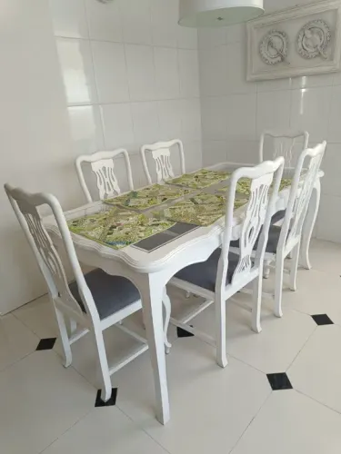 Mesa de Jantar Branca - Estilo Clássico