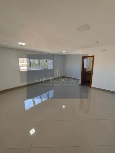 Sala Comercial para Locação! Centro, Jacareí 1 sala; 1 banheiro; 1 vaga; Mini Cozinha; 32,