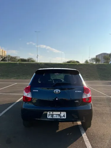 Toyota Etios X 1.3 Flex 16V 5P Mec. 2016