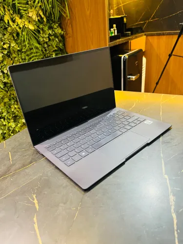 Samsung Book / Touchscreem TOP 