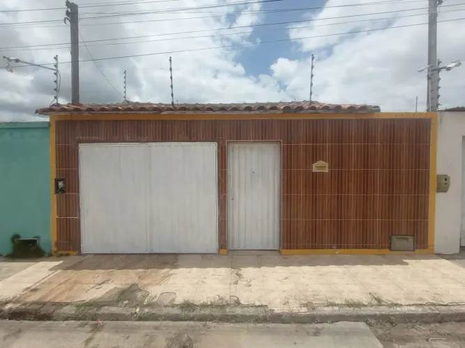 Casa 3 quartos bairro massaranduba Arapiraca