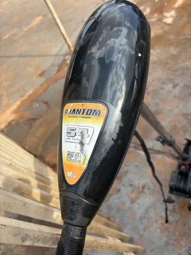 Motor barco phantom 54lbs 