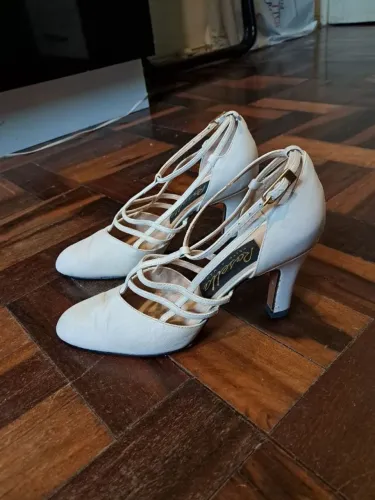 sapato feminino bege tam. 36