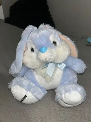 Coelhinho de Pelúcia Azul - Brinquedo Infantil