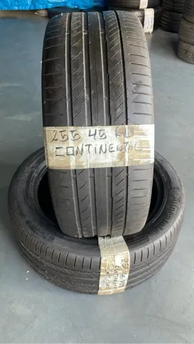 Pneu Continental 255/45 R19 meia vida (RESTAM APENAS 1 UN)