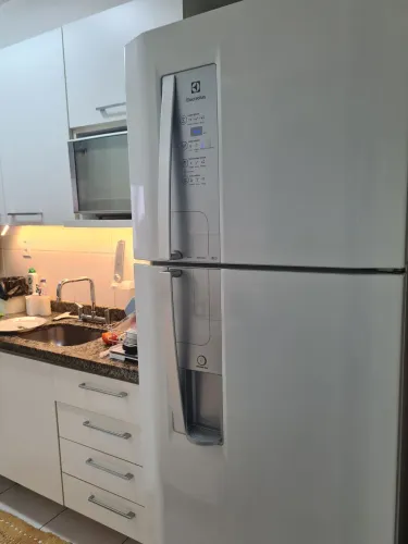 Geladeira Electrolux Frost Free com Dispenser 456 litros