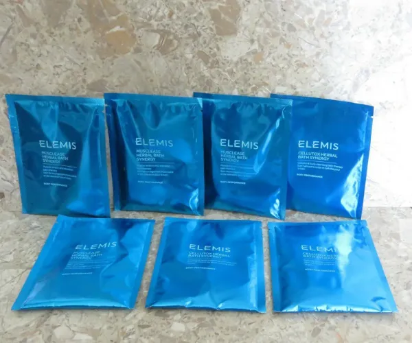 Elemis Musclease & Cellutox Herbal Bath Synergy