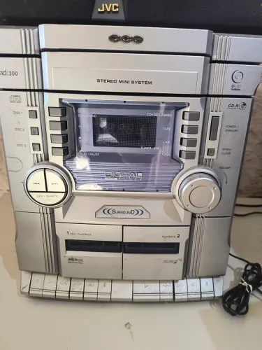 Mini System CCE com CD Player, Rádio e Tape Deck