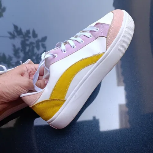 Tênis Rosa e Amarelo Use Takada 39