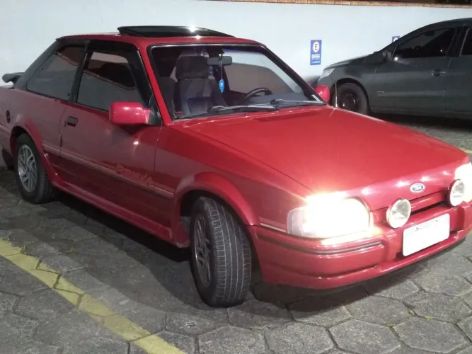 Ford Escort XR3 1.8 / 1.6 Beneton/form./laser 1991