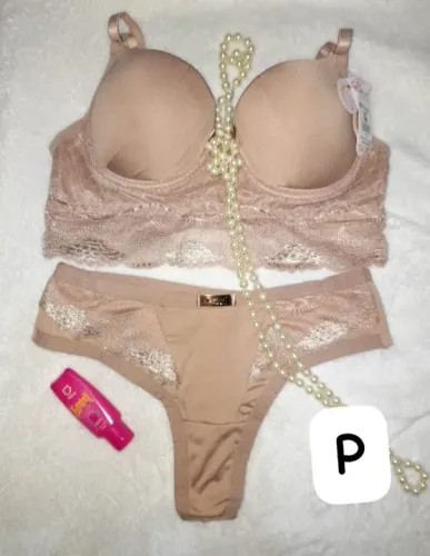 Conjunto de lingerie renda bege