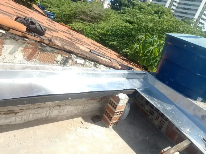 Funilaria Deus é fiel *26
