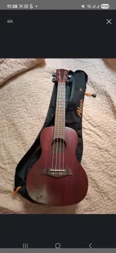 Ukulele Concert Akahai