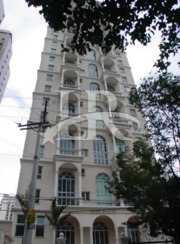 LR Flats - Duplex disponivel no Campo Belo