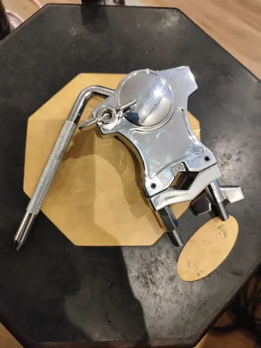 Clamp / Holder multiuso 