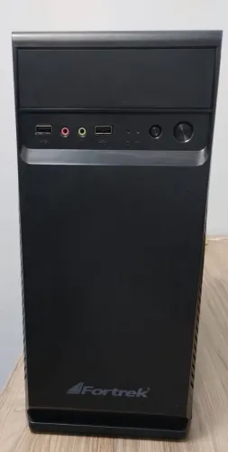 Computador Intel Xeon X5470 4Gb DDR2 240 SSD