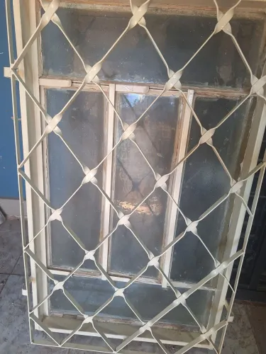 Vendo um vitro 60x1,00