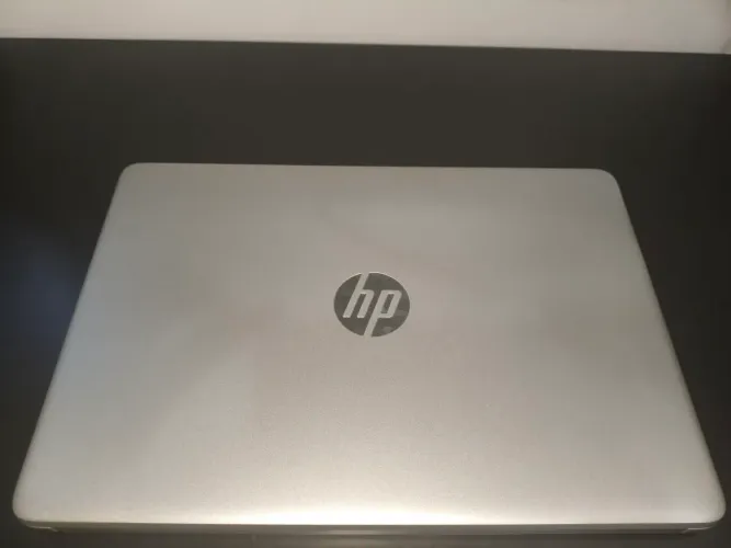 Notebook HP 14-DQ