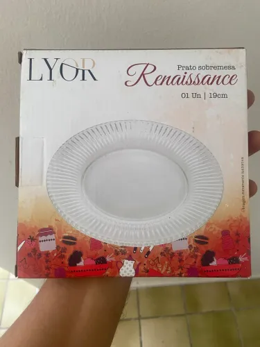 Conjunto com 6 Pratos de sobremesa LYOR