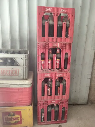 Caixas de bebidas litrao e 600 ml