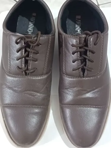 Sapatos sociais Ravinno marrons CHEGA ATE SUA CIDADE PELA OLX FÁCIL 