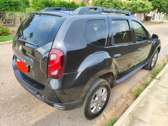 DUSTER 2020 AUTO