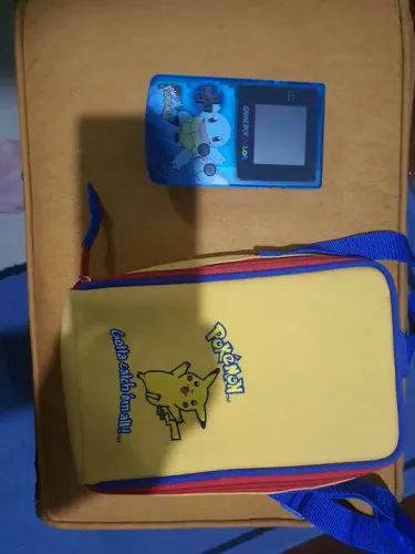 Pokémom Game Boy Color Pokemon Edição Especial Squirtle e case Pikachu
