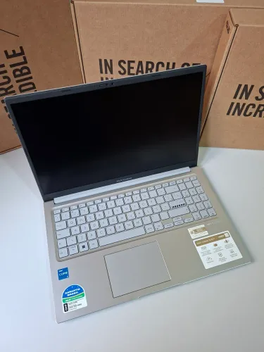 Notebook Asus Vivobook Core i5 13ª geração 8gb Ram Ssd 256gb Tela Full HD Lacrado