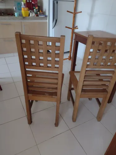 Mesa com 2cadeiras, madeira maciça mogno