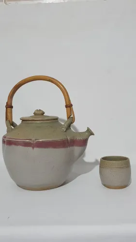 Bule de cerâmica estilo japonês 