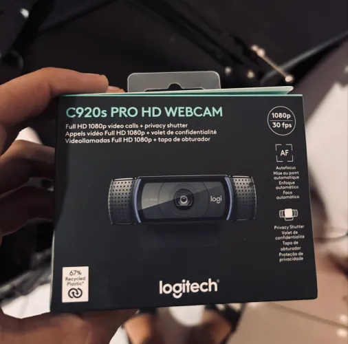 Vendo Webcam Logitech C920s Pro HD.
