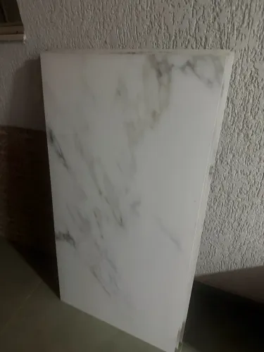 Vendo porcelanato