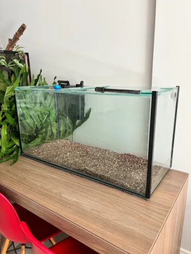 Aquário 200l - 100x40x50cm