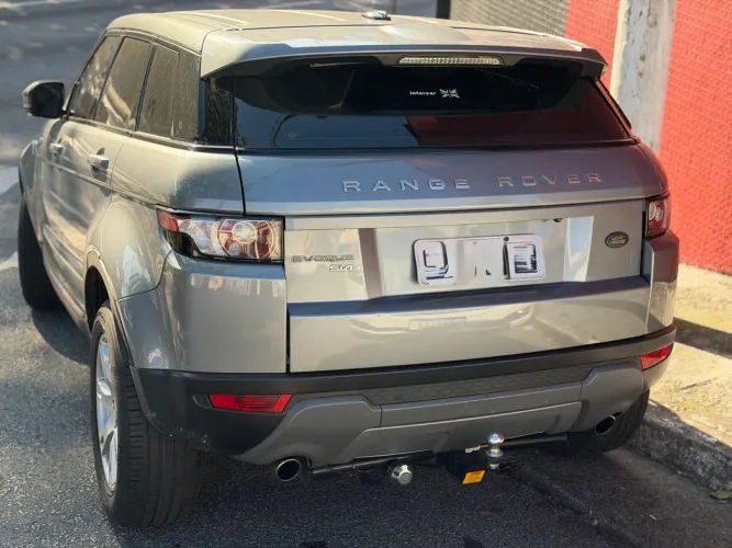 Land Rover Range Rover Evoque Pure 2.0 Aut. 5P 2013