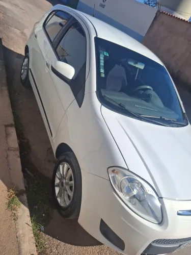 Fiat Palio Attractive 1.0 EVO Fire Flex 8V 5P 2015