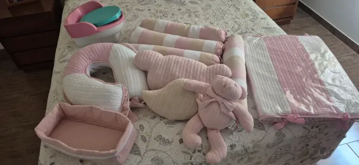 Kit berço rosa ( usado)