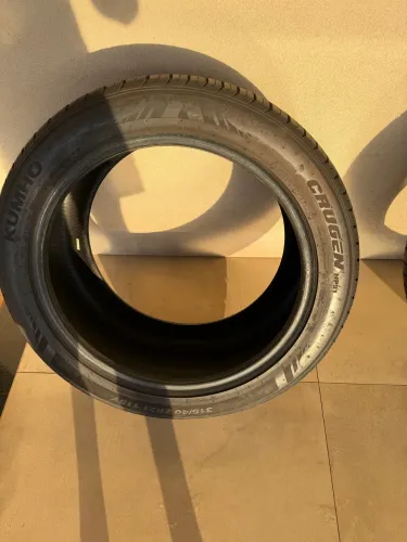 Combo 2 Pneus Kumho Alta Performance 315/40/21 - Semi Novos.