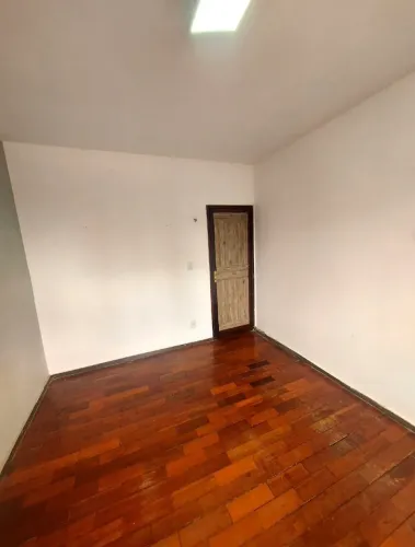 Círio - Quarto em apartamento familiar na Batista Campos