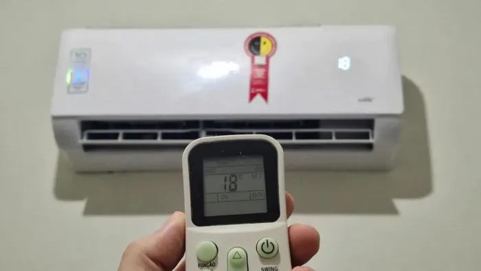Split 12.000 elgin inverter com wifi
