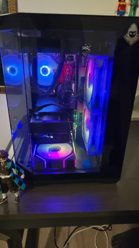 Computador gamer, AMD 9070 XT