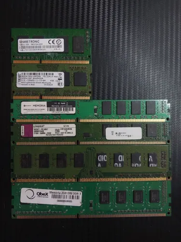 6 memórias rams DDR3 (4 para desktop e 2 para notebook)