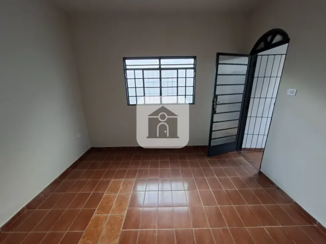 Casa para locação no bairro Umuarama em frente a UFU