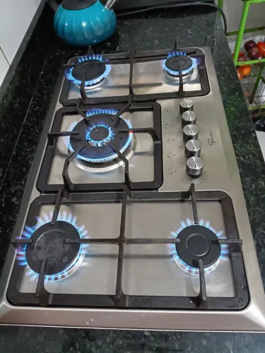 Vendo um fogão cooktop. A gás