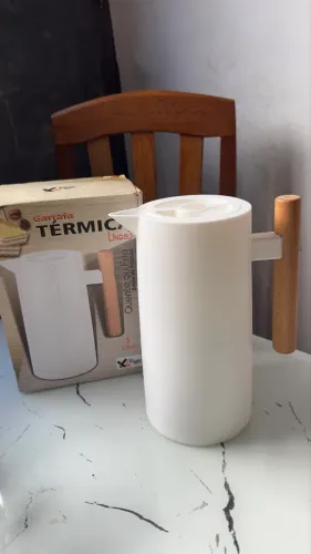 Garrafa térmica de 1 litro