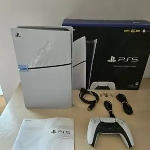 PlayStation 5 Slim digital poucas horas de uso