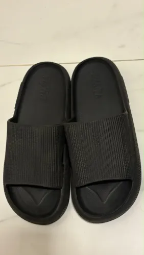 Chinelo FlyFeet